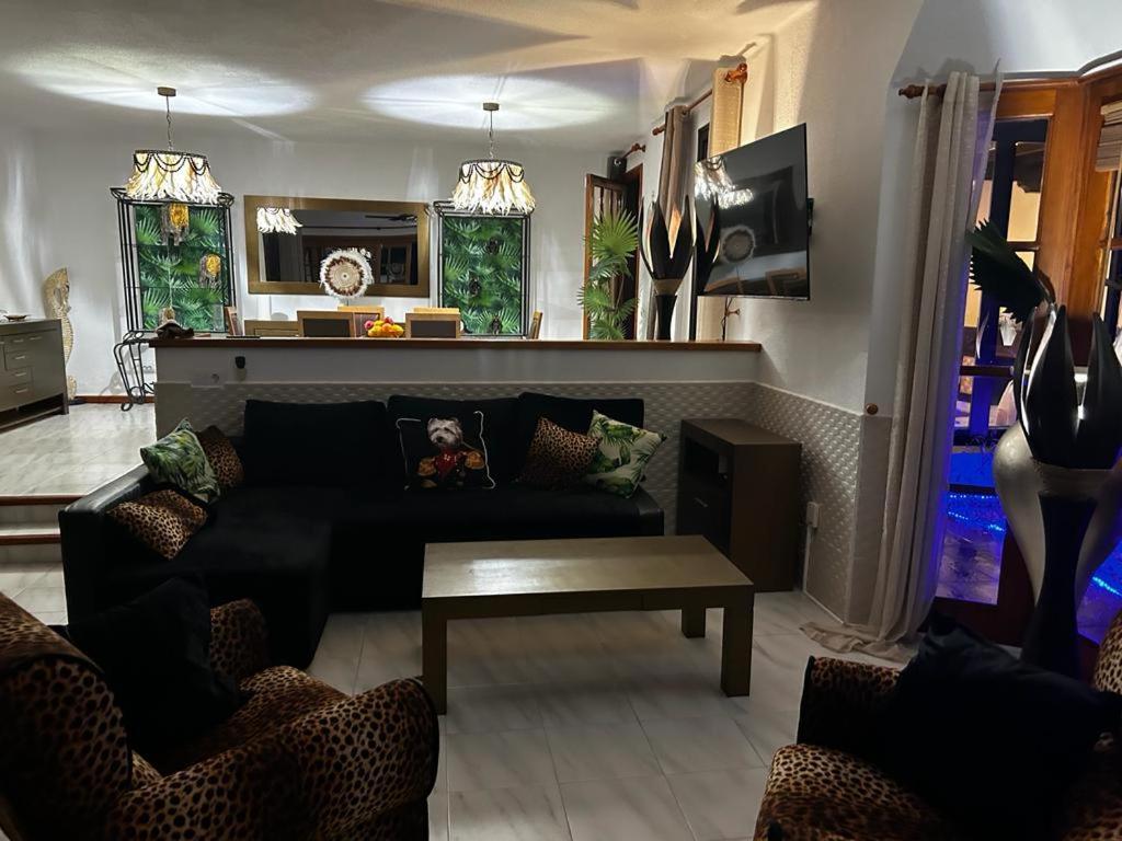 Villa Natali ,Luxury 3-Levels Large Villa On Tenerife, Ocean View, Private Poo L& Barbecue Area Costa Adeje  Luaran gambar
