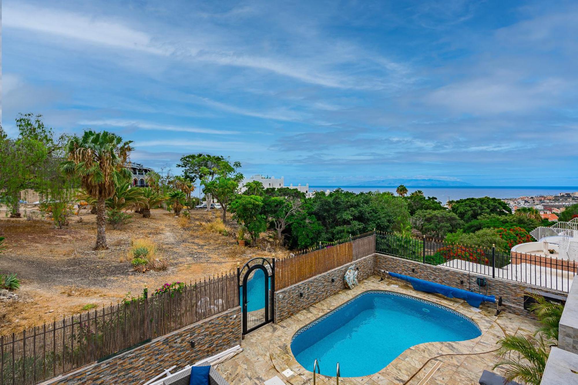 Villa Natali ,Luxury 3-Levels Large Villa On Tenerife, Ocean View, Private Poo L& Barbecue Area Costa Adeje  Luaran gambar